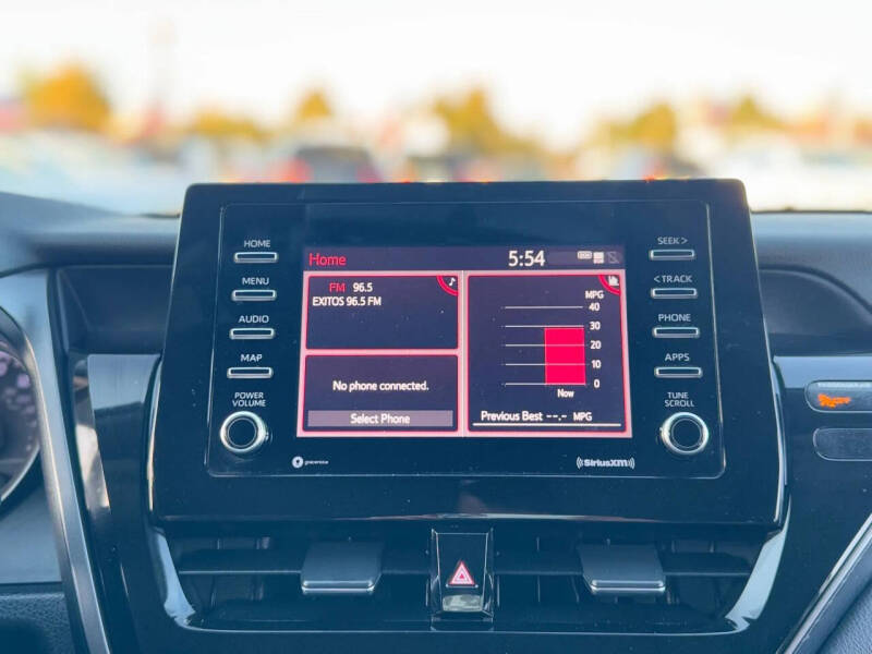 2020 Toyota Camry XSE