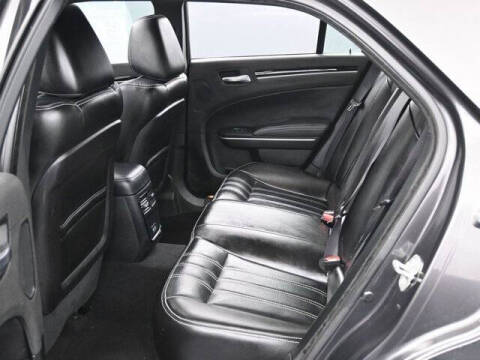 2023 Chrysler 300 S V6