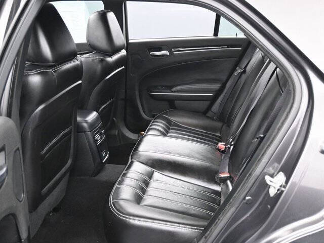 2023 Chrysler 300 S V6