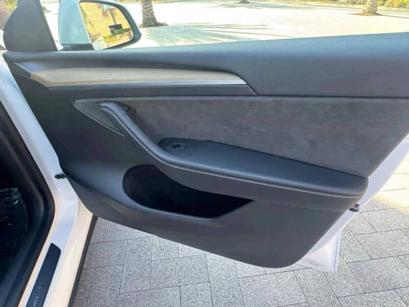 2021 Tesla Model Y Standard Range