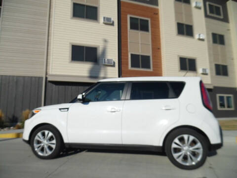 2015 Kia Soul +