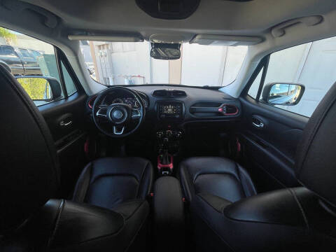 2016 Jeep Renegade Trailhawk