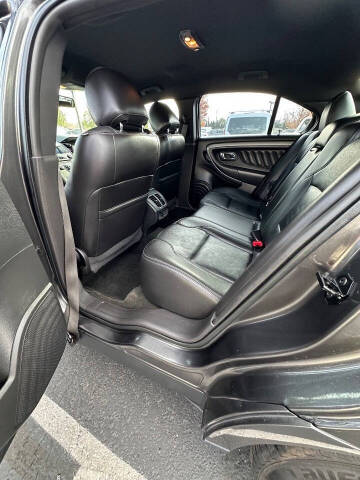 2015 Ford Taurus SEL