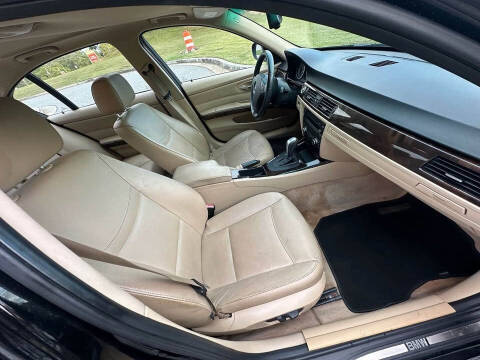 2011 BMW 3 Series 328i