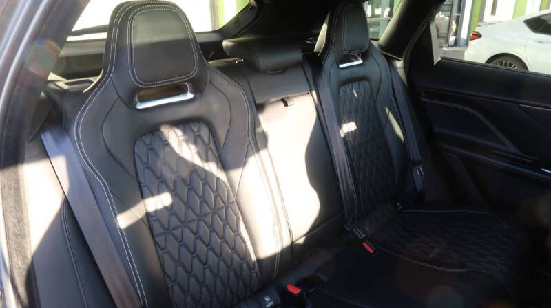 2020 Jaguar F-PACE SVR