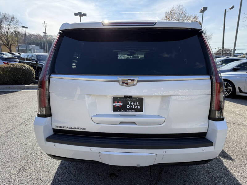 2017 Cadillac Escalade ESV Platinum