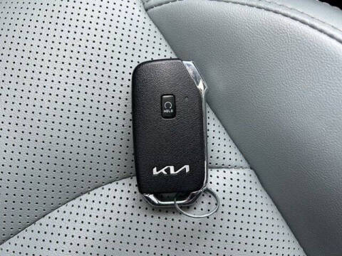 2024 Kia K5 EX
