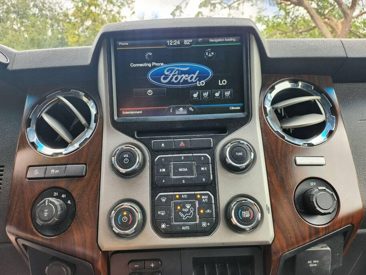 2013 FORD F-350 Pickup - $35,995