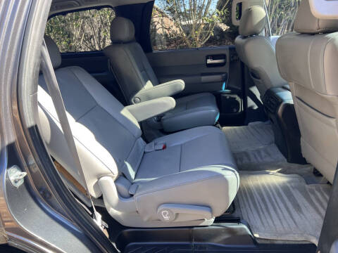 2011 Toyota Sequoia Limited