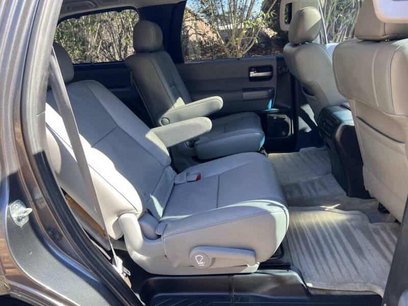 2011 Toyota Sequoia Limited