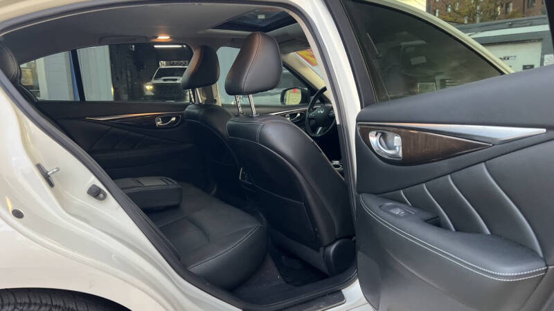 2017 Infiniti Q50 3.0T Premium