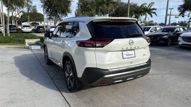 2023 Nissan Rogue SL
