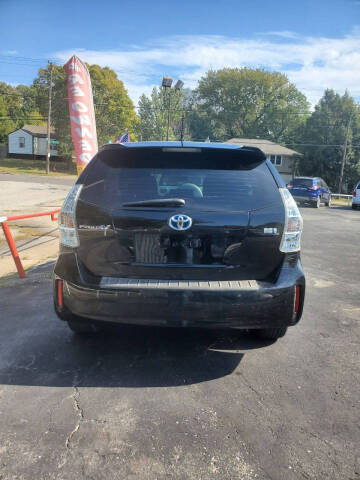 2012 Toyota Prius v Two