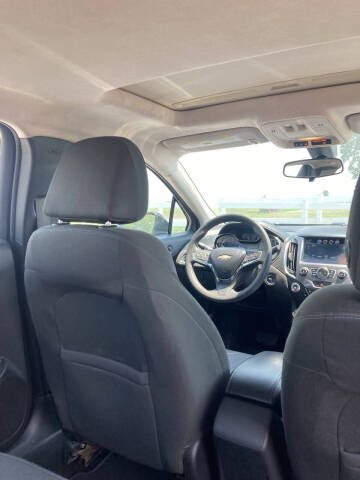 2017 Chevrolet Cruze LT Auto