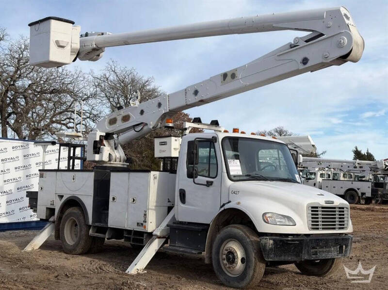 2018 Freightliner M2 106