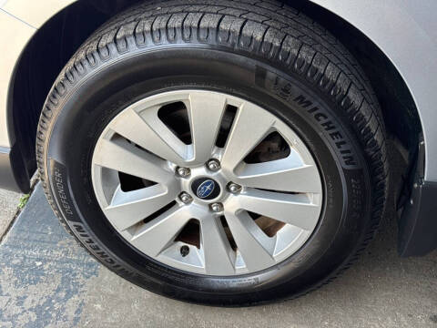 2017 Subaru Outback 2.5i Premium