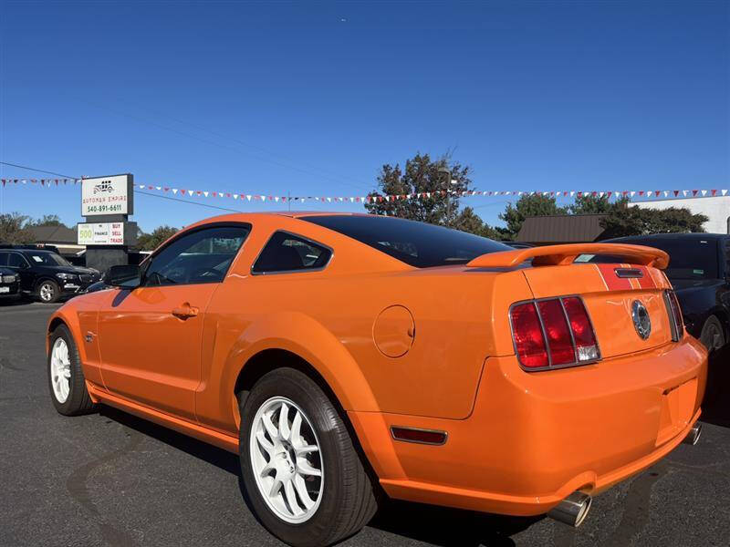2005 Ford Mustang