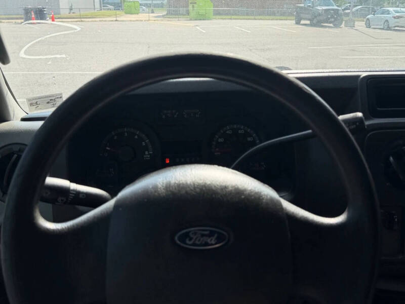 2012 Ford E-Series E-250