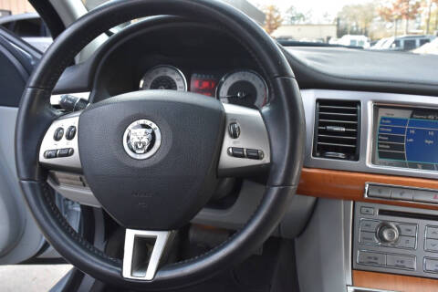 2009 Jaguar XF Luxury