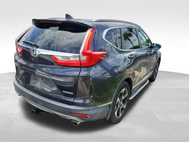 2017 Honda CR-V Touring