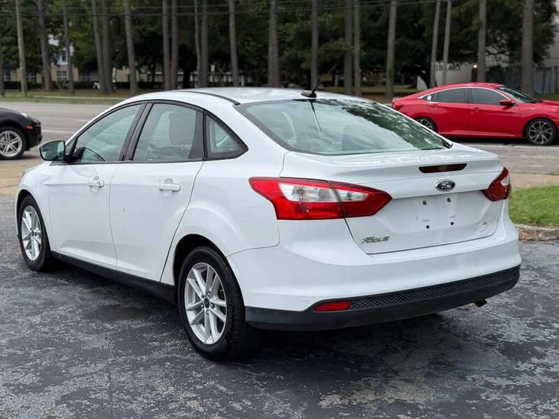 2012 Ford Focus SE