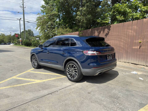 2019 Lincoln Nautilus Reserve