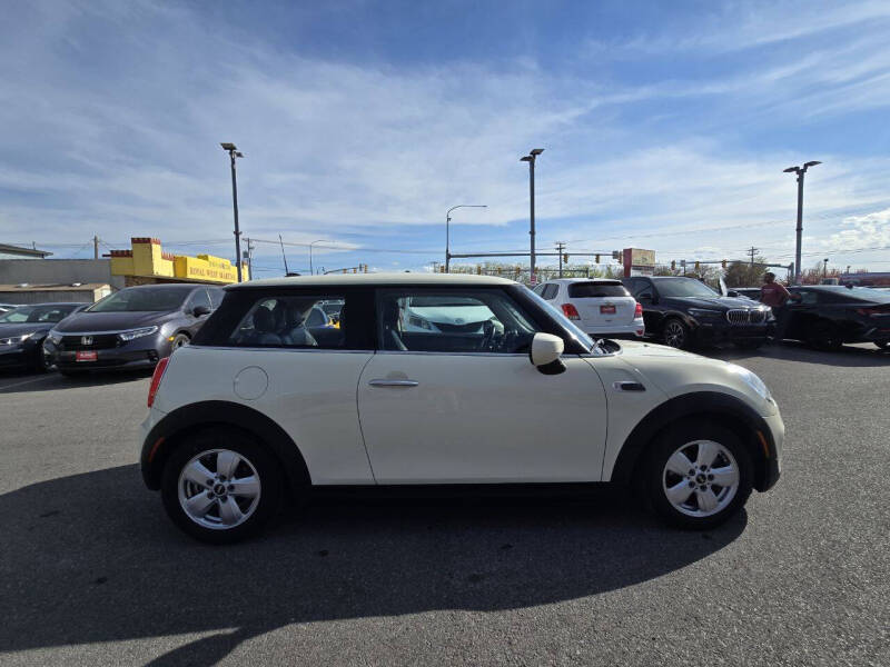 2021 MINI Hardtop 2 Door Cooper