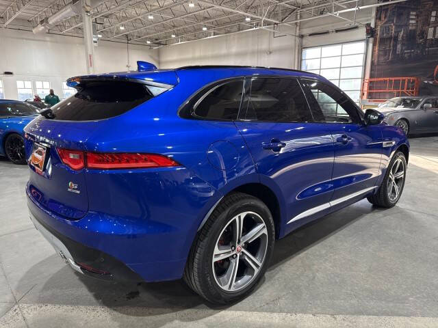 2019 Jaguar F-PACE S