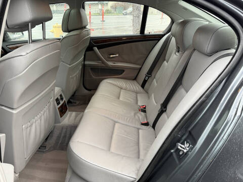 2008 BMW 5 Series 528i