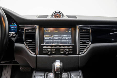 2016 Porsche Macan S