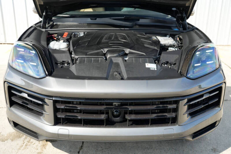 2024 Porsche Cayenne