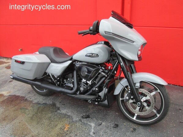 2024 Harley-Davidson Street Glide