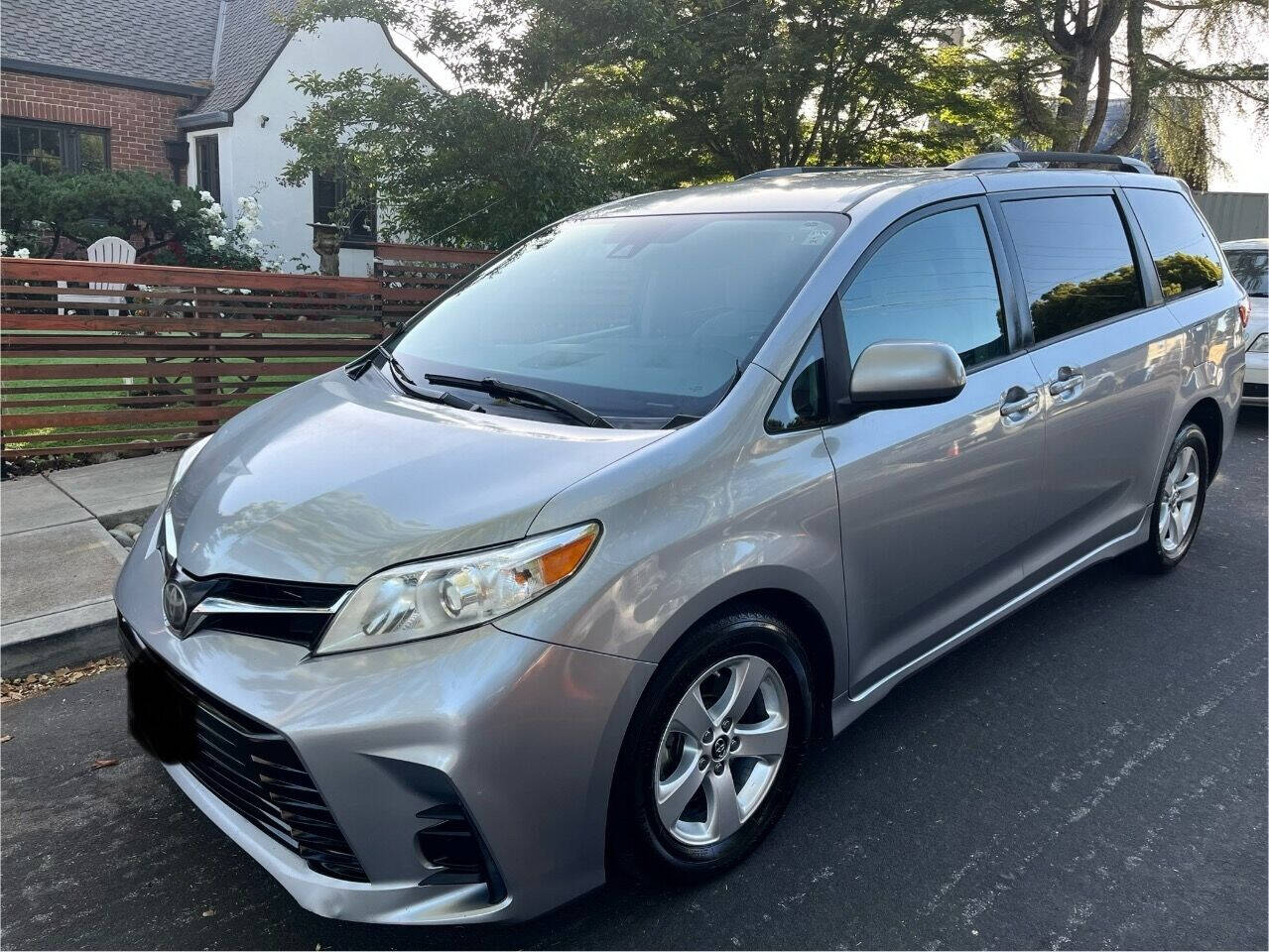 2018 Toyota Sienna for sale at Sorrento Auto Sales Inc in Hayward, CA