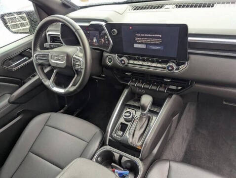 2024 GMC Canyon Elevation