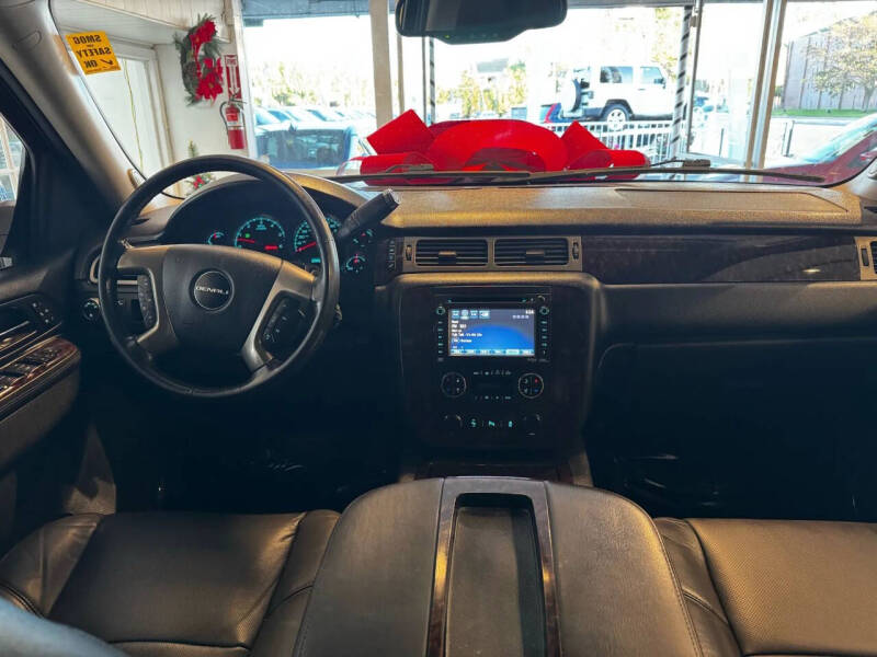 2012 GMC Yukon Denali