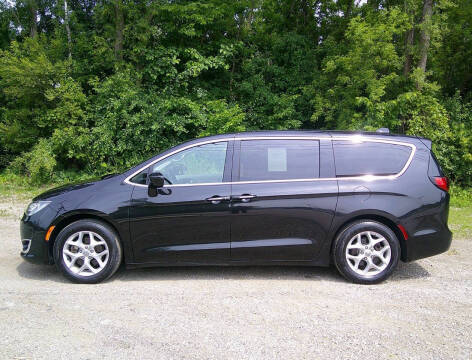 2018 Chrysler Pacifica Touring Plus