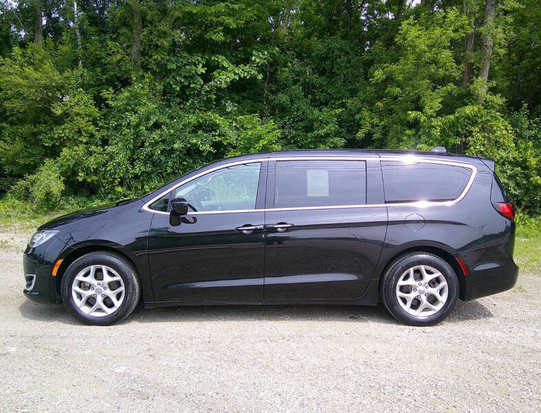 2018 Chrysler Pacifica Touring Plus