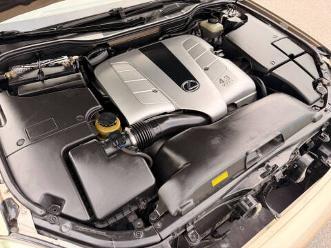 2002 Lexus LS 430