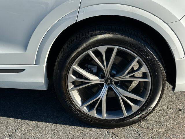 2021 Audi Q8 quattro Premium Plus 55 TFSI