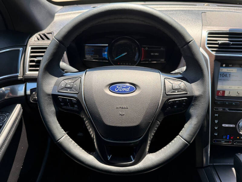 2017 Ford Explorer Limited