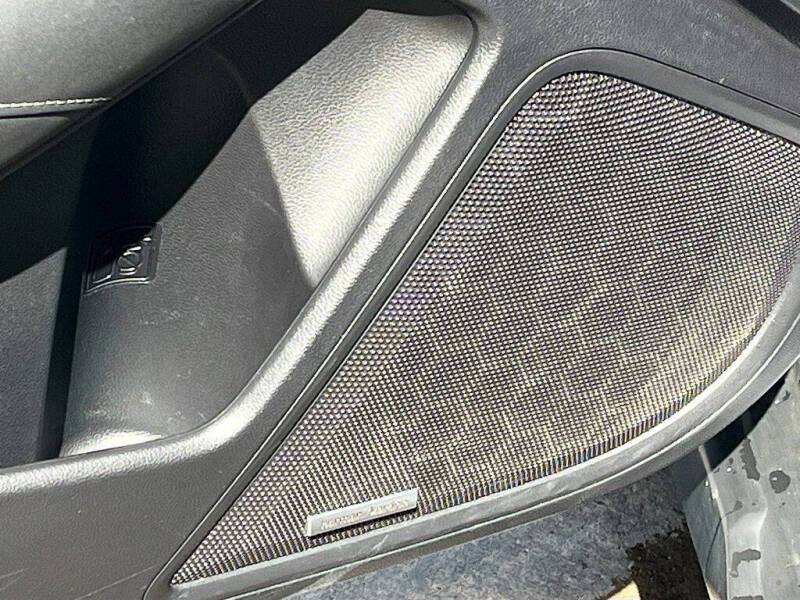 2025 Subaru Outback Limited XT
