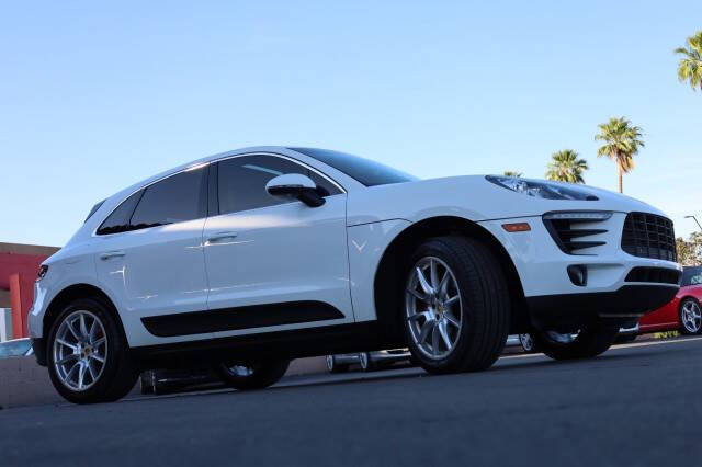2016 Porsche Macan S