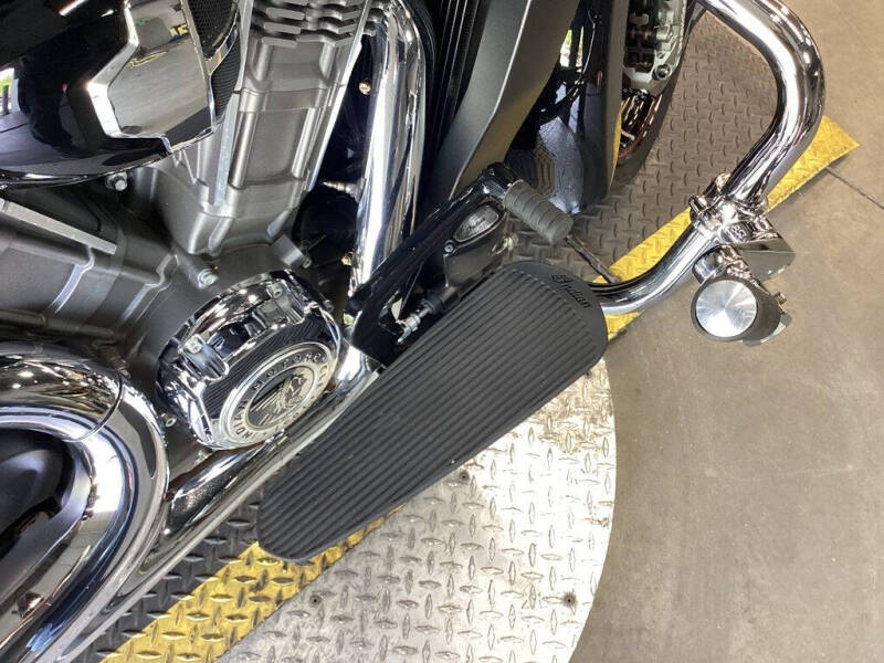 2021 Indian Challenger Limited Thund