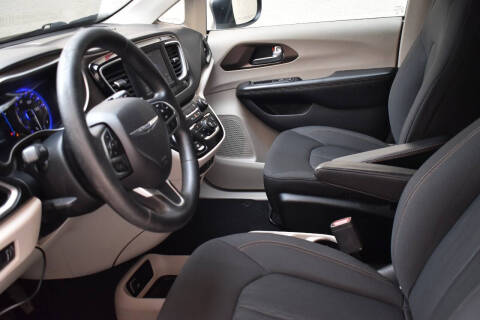 2019 Chrysler Pacifica L