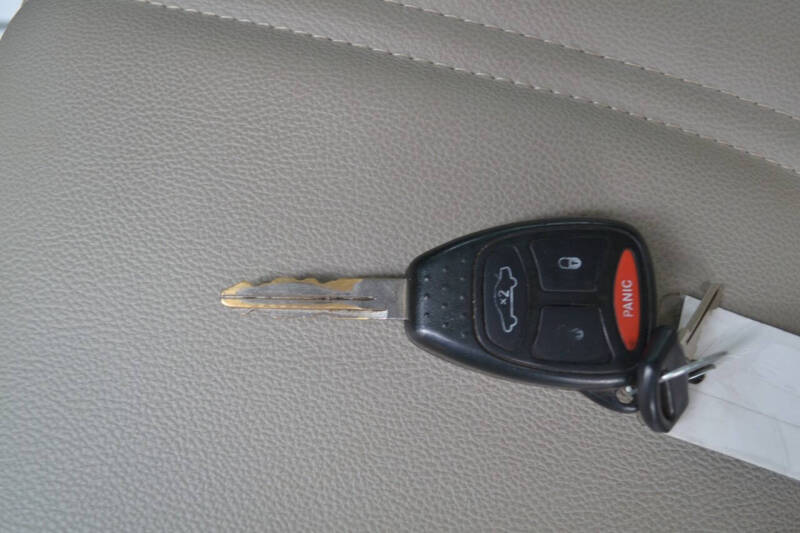 2007 Jeep Commander Sport