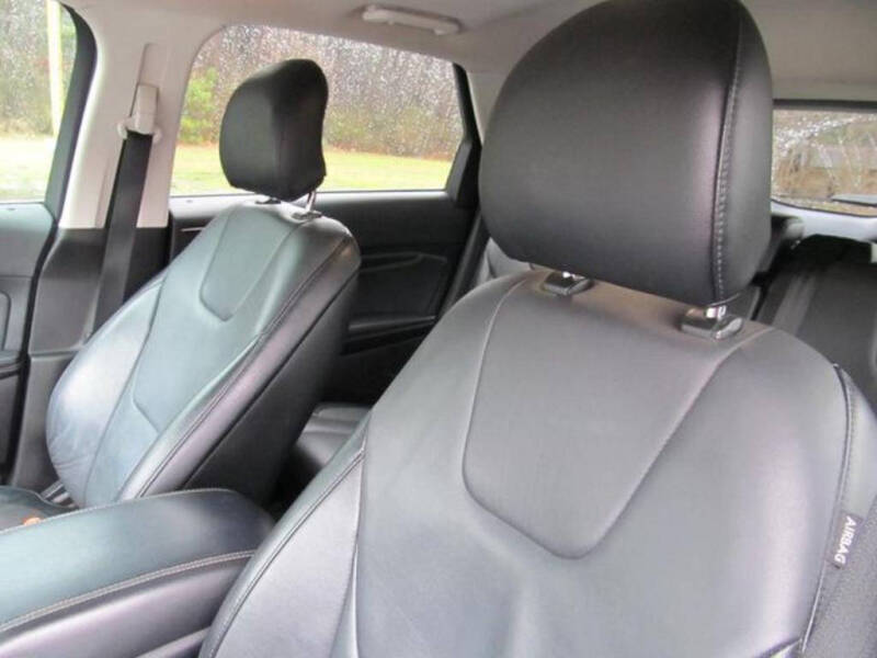 2019 Ford Edge Titanium