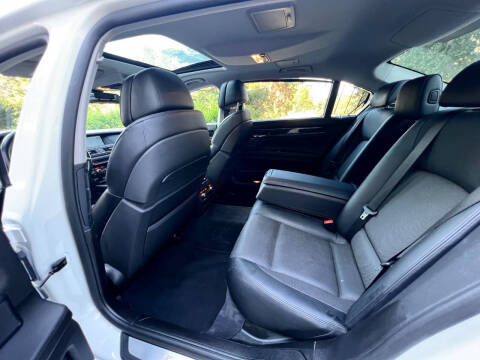 2012 BMW 7 Series 750Li