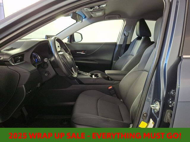 2022 Toyota Venza LE