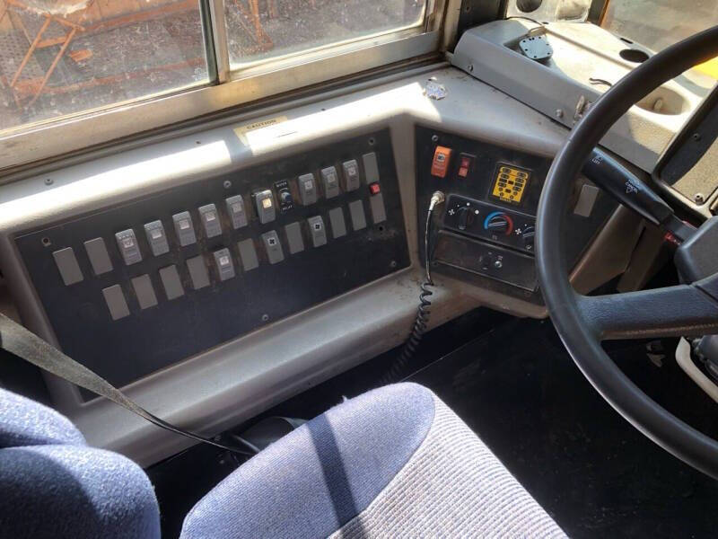2005 Freightliner FS65 Chassis