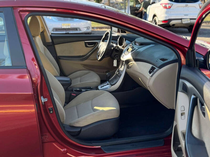 2011 Hyundai Elantra GLS